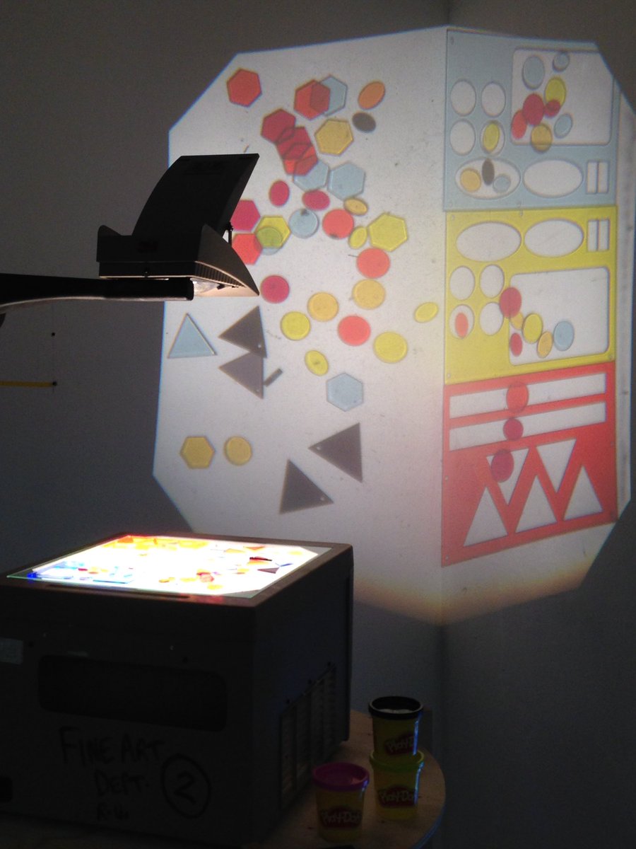 ArtLabUoR's tweet image. #oldschool tech still rocks!