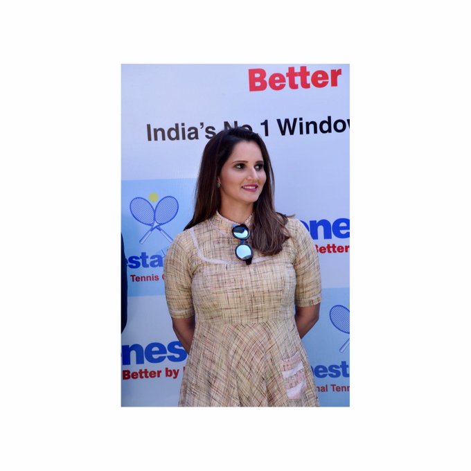 SANIA MIRZA - Página 28 EGHSJQwUEAAdHZ-?format=jpg&name=small