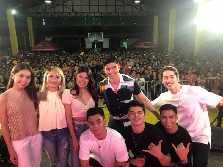 yukizakamoto's tweet photo. Maraming salamat San Antonio, Quezon! Oneloveπ€
#BidamanYuki #TNTdivas #SorpreSayaTruck https://t.co/v2k3sR3hAh