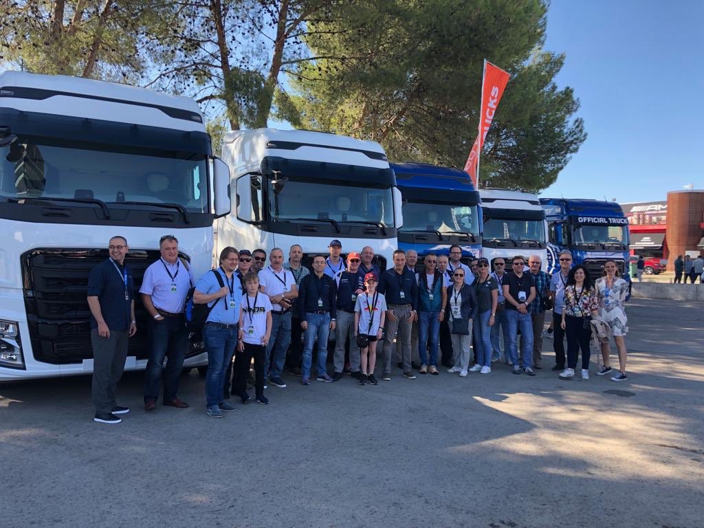 Group photo taken, now let’s watch some truck racing!!