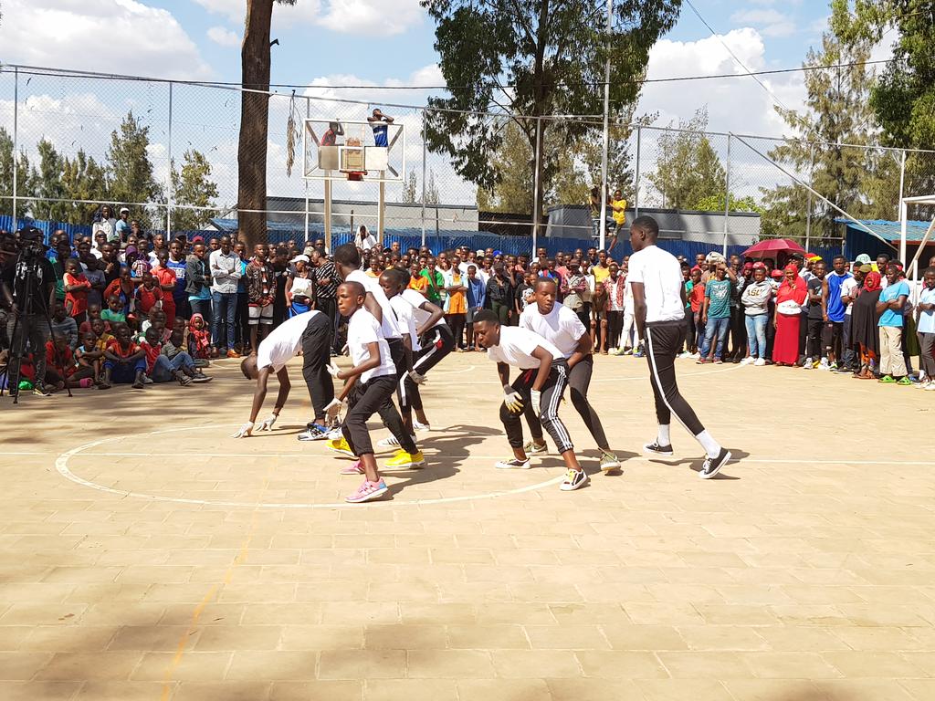 RoyalFMRwanda's tweet photo. #TalentZone 
On Stage YCEG Dance Crew 
#943RoyalFM https://t.co/sFhSyRaJ2Q