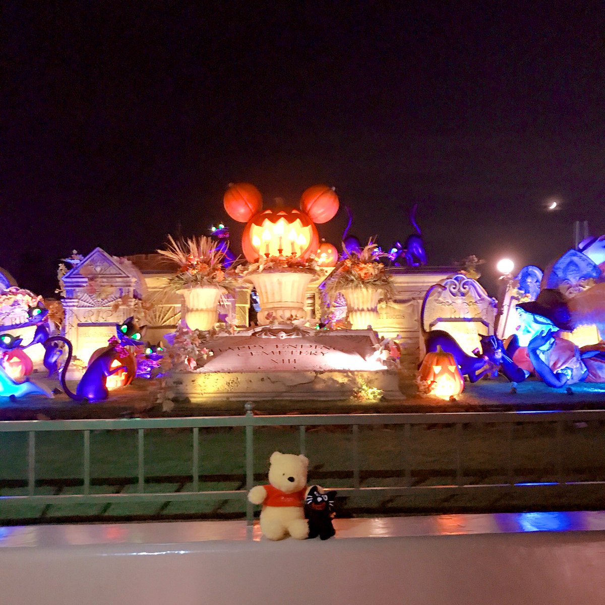 小波来桜 Auf Twitter こんばんは 一昨日友達とディズニー行ってきました 乗り物に乗っては騒ぎまくってたのでみんなで声が ア゙ア゙ア゙ア゙ ってなってました 笑 プーさん可愛かったぁ ๑ ㅁ ๑ 沢山歩いて帰りは電車の中で爆睡 乗り過ごさなくて良かった D 小波来桜 Auf Twitter こんばんは 一昨日友達とディズニー行ってきました 乗り物に乗っては騒ぎまくってたのでみんなで声が ア゙ア゙ア゙ア゙ ってなってました 笑 プーさん可愛かったぁ ๑ ㅁ ๑ 沢山歩いて帰りは電車の中で爆睡 乗り過ごさなくて良かった D
