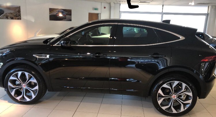 kad_c's tweet photo. Last night 2 vile guys, broke into my house while I was asleep, stole my keys and my car from Prestwich (MANCHESTER). It’s a black jaguar E pace- MT68 PKC
PLEASE SHARE AND MESSAGE ME IF YOU’VE SEEN IT😢 https://t.co/4YBBza9tWB