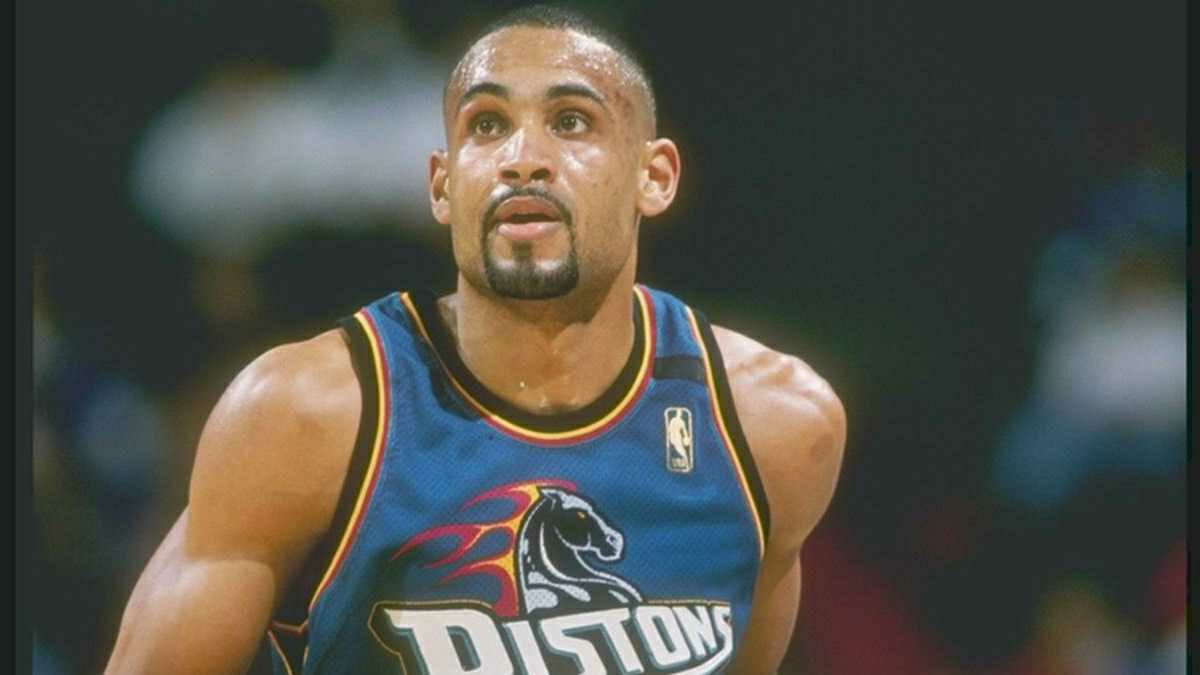  Un des plus gros talents de sa génération fête aujourd\hui ses 47 ans.

Happy birthday Grant Hill ! 