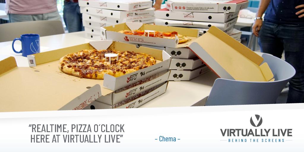 #Yummy! #nuffSaid! 

#behindthescreens #BehindTheScenes #BonAppetit #realtime #pizza #virtuallylive #ghostracing #lunchtime