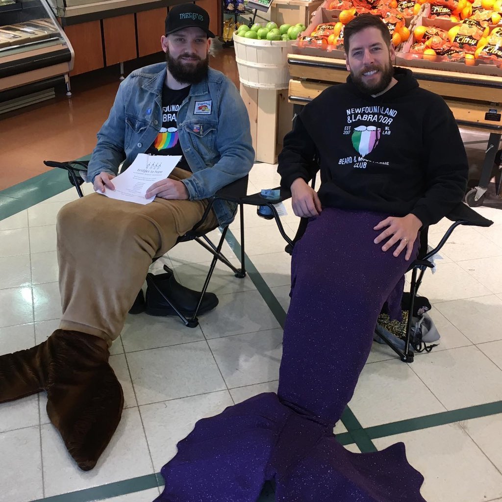 RobertShawn13's tweet photo. Up early to help out my fellow @nl_bmc #MerBys gather food for Bridges to Hope.
If you’re on the go, stop by any @colemansfoods in St. John’s or Mount Pearl before Noon to help out https://t.co/sJte78QsEy