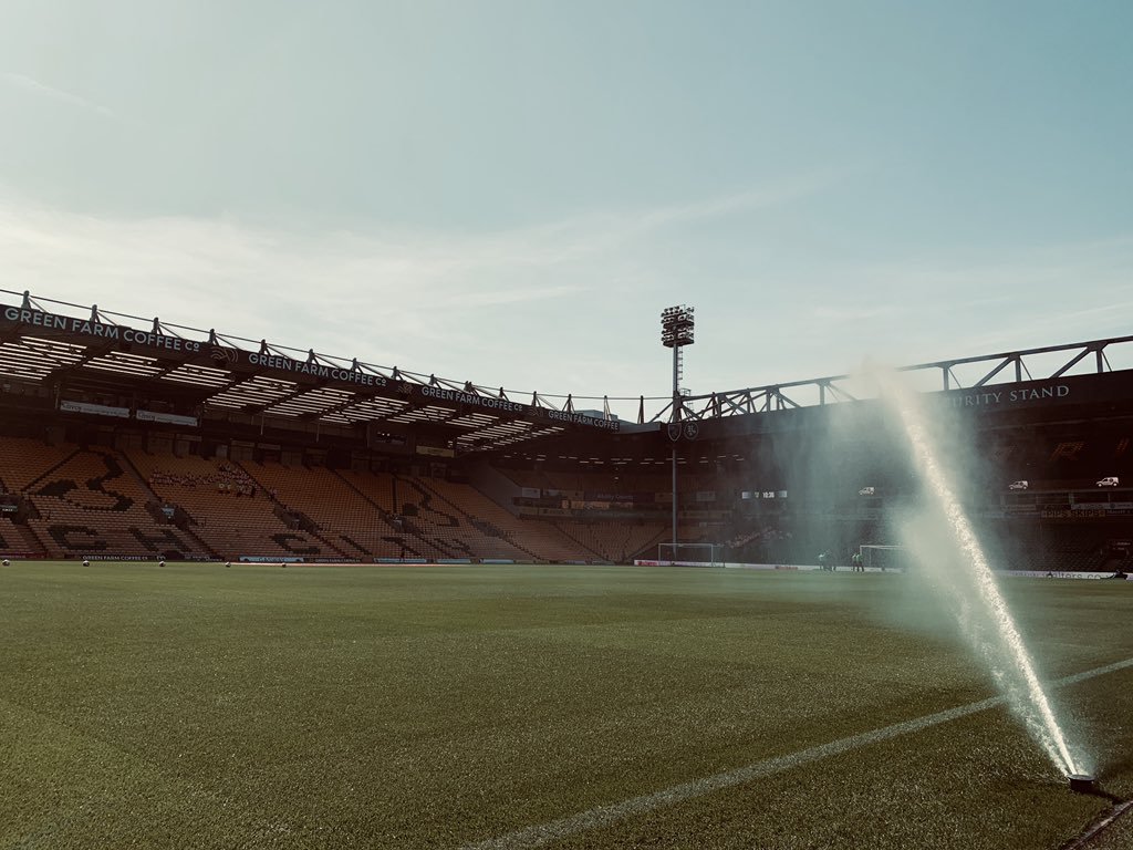 Good Luck to <a href="/NorwichCityFC/">Norwich City FC</a> today at Carrow Road today against fellow promoted side <a href="/AVFCOfficial/">Aston Villa</a> 
Although the summer has now past, we will be at the ground ready to keep you warm at any of the food/drink kiosks.  Just ask for a <a href="/greenfarmcoffee/">Green Farm Coffee</a> 👍
#ncfc #carrowroad #coffee