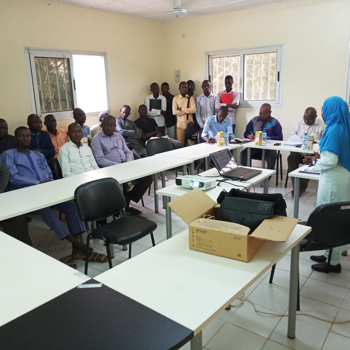 falher3's tweet photo. J ai l'immense plaisir de vous annoncer que je viens juste de soutenir mon memoire de recherche #MasterII à l'universitè de #Niamey département de #géographie sur le thème: Cartographie et prévention des inondations dans le quartier lossougoungou à Niamey, avec la mention "Bien" https://t.co/XX2N1onyk2