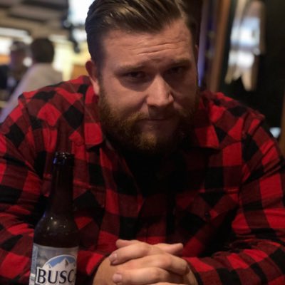csamon_0311's tweet photo. @buschisbae @BuschBeer channeling my inner Busch guy. #BuschisBae #BuschGuy #AlwaysFlannelSeason https://t.co/tlZZK8Zh5l