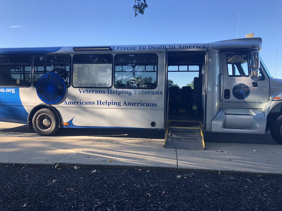 shorecafe1's tweet photo. The bus is here!!  Nobody should freeze to death in America! Collection gently used or new winter adult size items. Coats, hats, gloves, boot and socks( new). @mentorschools @mentorcommunity https://t.co/X0sHpPDuTL