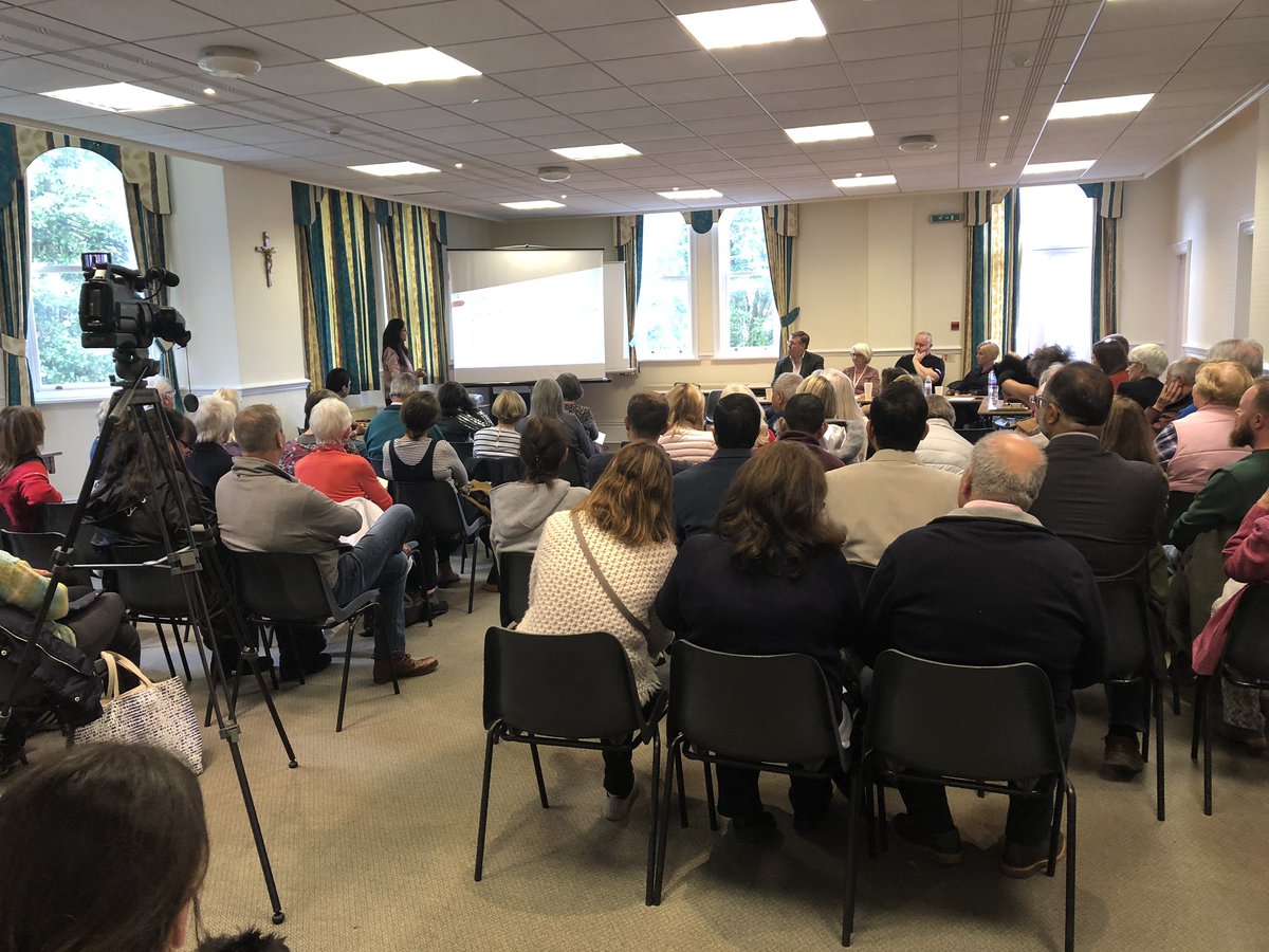 <a href="/SafeMcr/">BeSafeFeelSafeinSouthMcr</a>  @SirGrahamBrady  @GMPAltrincham  a full house at the community meeting now!