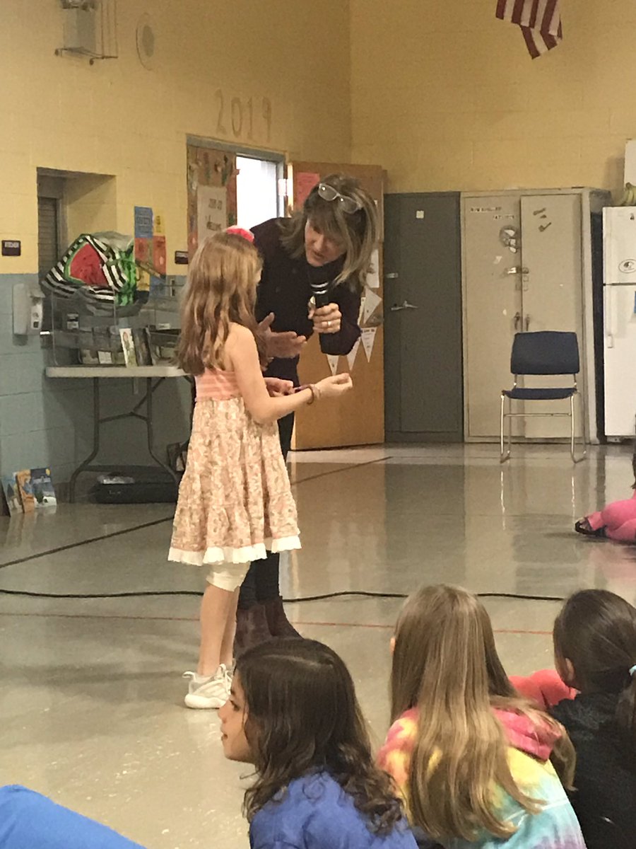 MrsOconnell10's tweet photo. Rockwell students had an awesome 3 days with author Julia Cook this week. A special thank you to the Bristol Warren Education Foundation for making it possible! https://t.co/YjpNp9Xg4v
