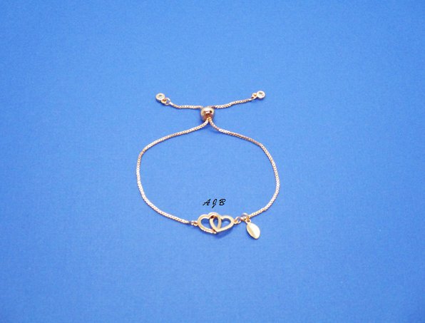 gaudreau_louise's tweet photo. Monogram Double Heart Rose Gold 18K Bracelet #Giftsforher #Girlfriendgift #Personalizedbracelet #CharmBracelet #PersonalizedBracelet #Monogramjewelry #monogrambracelet #Personalizedgift #initialbracelet #initialjewelry #Christmasgifts https://t.co/ItlJj7YH0D https://t.co/CuZHL5RQma