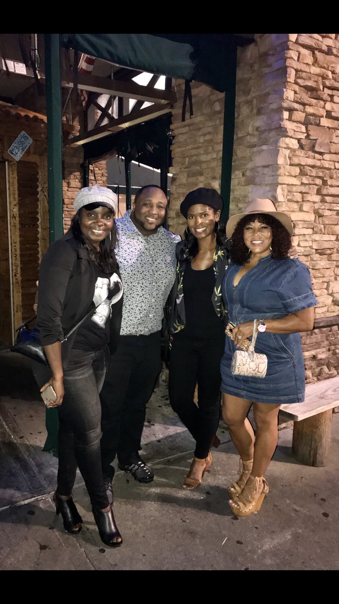 denise_boutte's tweet photo. Back in my second home, The ATL and kicked Celebration off with the Fam 🥰 Nard and I have Culinary plans coming your way... Southern Modified style Baby😉 XoXo-DB’ #Weeziana #WeezianaGirl #Southernmodified @keena1031 @chefjernard @chef_romance @chicago_gourmet @bonappetitmag https://t.co/KUaI0Ccxnq