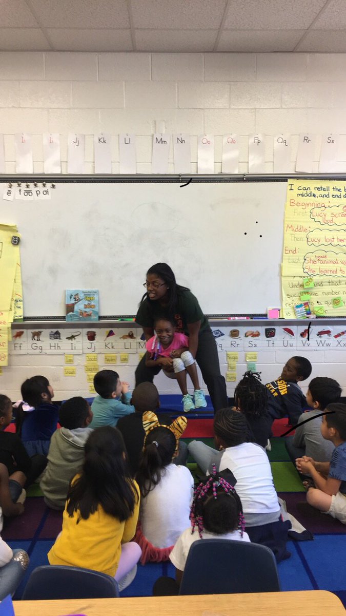 dr_p87's tweet image. I loved introducing my students to the concept of buoyancy and gravity! They enjoyed the read aloud, creating sink and float experiments, communicating what they learned with their peers, and writing about it!
#SES
#Simplyexceptionalschool
#bettertogetherhenry
#Kindergarten