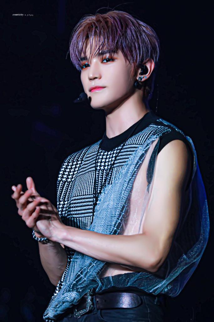 LTY701_INTL's tweet photo. [HQ] 190921 #NCT127 #TAEYONG 
cr: centrici_ty https://t.co/nfEqsppVi2