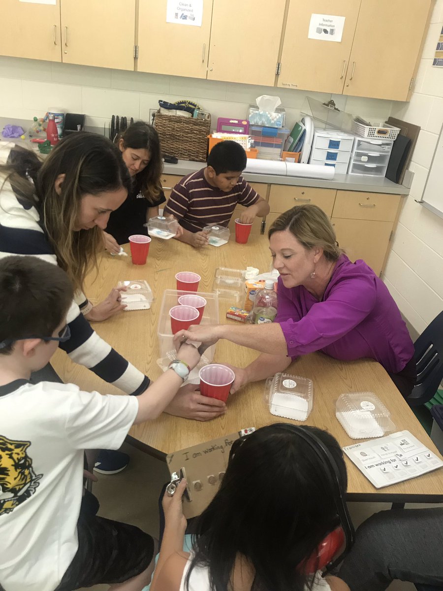 Autism APS (@autismaps) on Twitter photo Young scientists at work, exploring chemical reactions in <a href="/MsBluestein/">MsBluestein</a>’s class! #MIPAadventures #scienceisfun Young scientists at work, exploring chemical reactions in <a href="/MsBluestein/">MsBluestein</a>’s class! #MIPAadventures #scienceisfun