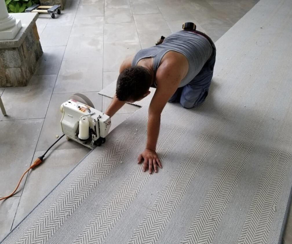 CiprianoDesigns's tweet photo. @stantoncarpet Step four, pad + surge.

#goldcoastdesign #countrycarpet #millneckdesign #longislandinteriors #millneckny #crescentcarpet #GailCiprianoDesignStudios https://t.co/JsfwExzsPk