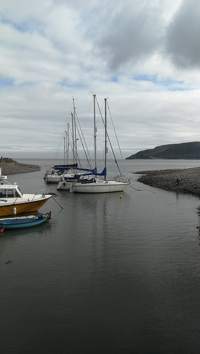 Excellent few days sampling the #Foodie delights of Somerset. Last stop was <a href="/porlockbay/">Porlock Bay Oysters</a> oysters, a real artisan producer success story - what a gorgeous part of the world! <a href="/VisitSomerset/">Visit Somerset</a> <a href="/welcometoama/">AM+A Marketing and Media Relations</a>