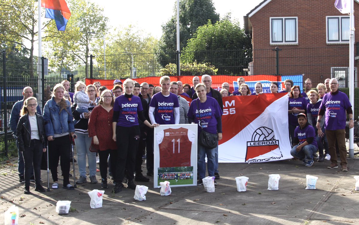 leerdamsport's tweet image. Trots op deze mensen en ook de mensen die niet op deze foto staan. #Samenloop voor hoop Leerdam.