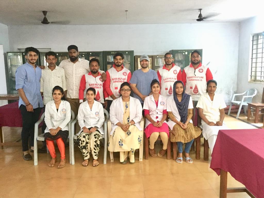 BloodHelplineK3's tweet photo. Successfully organized #BloodHelplineKarnataka And Badriya first Grade College Mangalore jointly organized #BloodDonationCamp at #Mangalore
On 3rd October 2019
#Kmc_Hospital
#LetsBecomeBloodRelatives
#Mangaluru https://t.co/6CqK9gZTB1