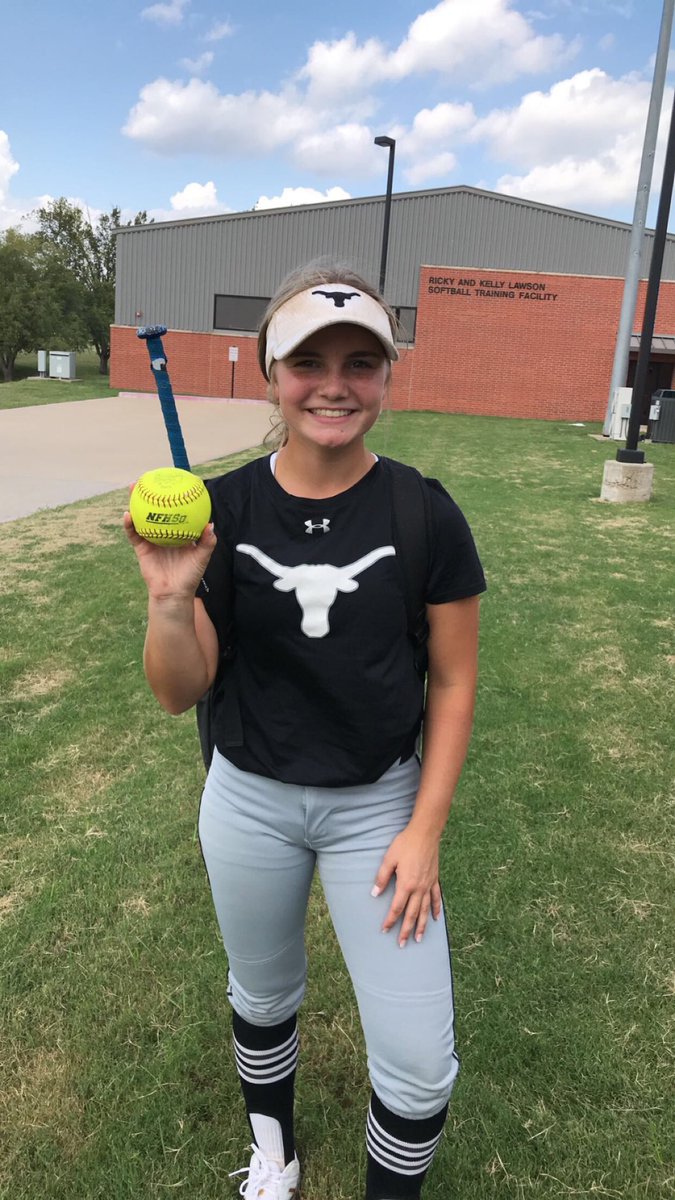 Logan hits a two-run bomb 💣💣 over centerfield fence!! Playing Owasso at Oklahoma Christian!! <a href="/16uOk/">OK Athletics 16u Premier Madden</a> @strivesoftball #225longshot #bombsquad #proudmom