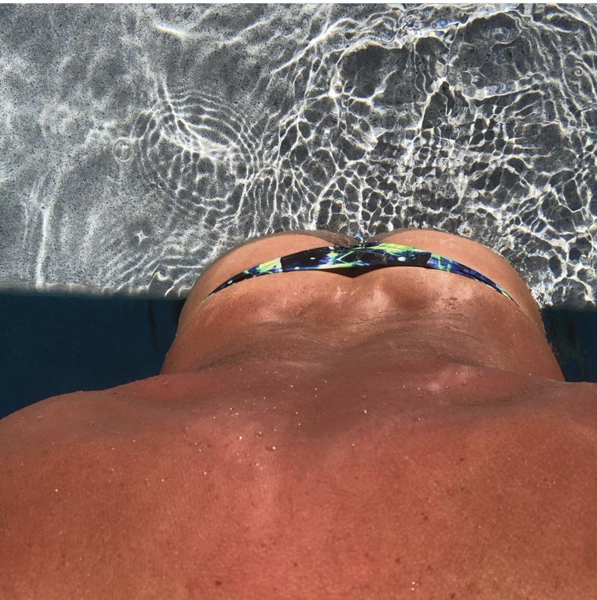 Pool Dayz!  #thonger #thongfetish