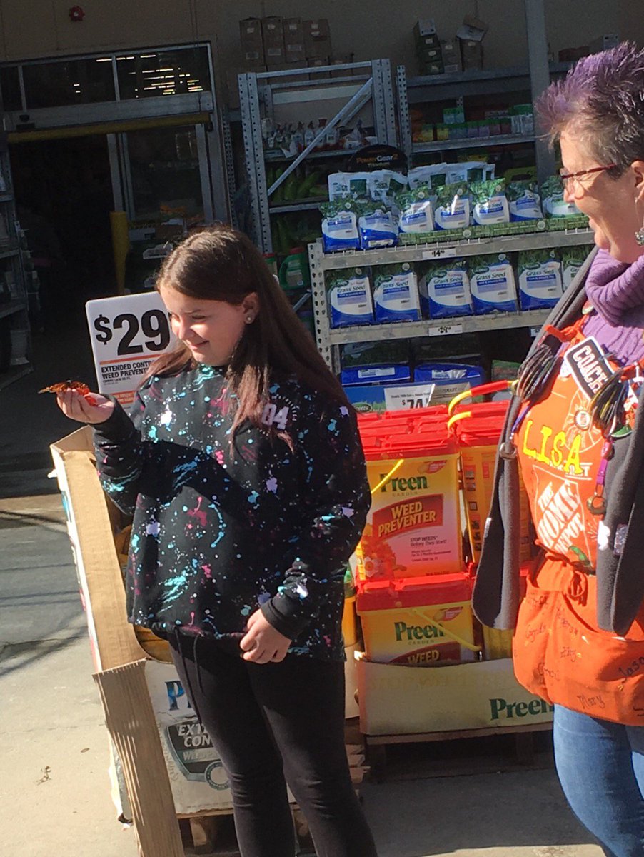 We had a great turn out for the Monarchs workshop..thank you to all who attended! <a href="/emilymcginley8/">Emily McGinley</a> @ghenmor1658 <a href="/wxw430/">Wayne Wright</a> <a href="/crystal_hanlon/">Crystal</a> <a href="/RidleyHDFUN/">4142 Fun Committee</a>