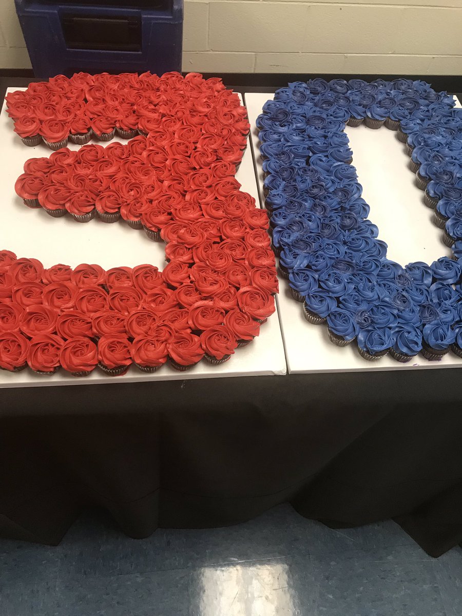 250 volunteers working on <a href="/HandsOnAtlanta/">Hands On Atlanta</a> Week 30th Anniversary building <a href="/Delta/">Delta</a> 30th <a href="/kaboom/">KABOOM!</a> playground <a href="/KippSoul/">KIPP Soul Primary School</a> today. #DeltaServes #playmatters #kippsoulprimary