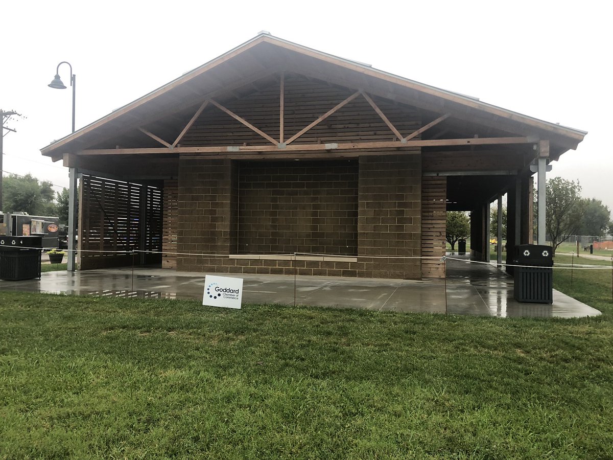 Visit the Goddard Chamber Beer Garden at the Fall Fest in the Linear Park Pavilion. Open at noon! #growgoddard #goddardchamber