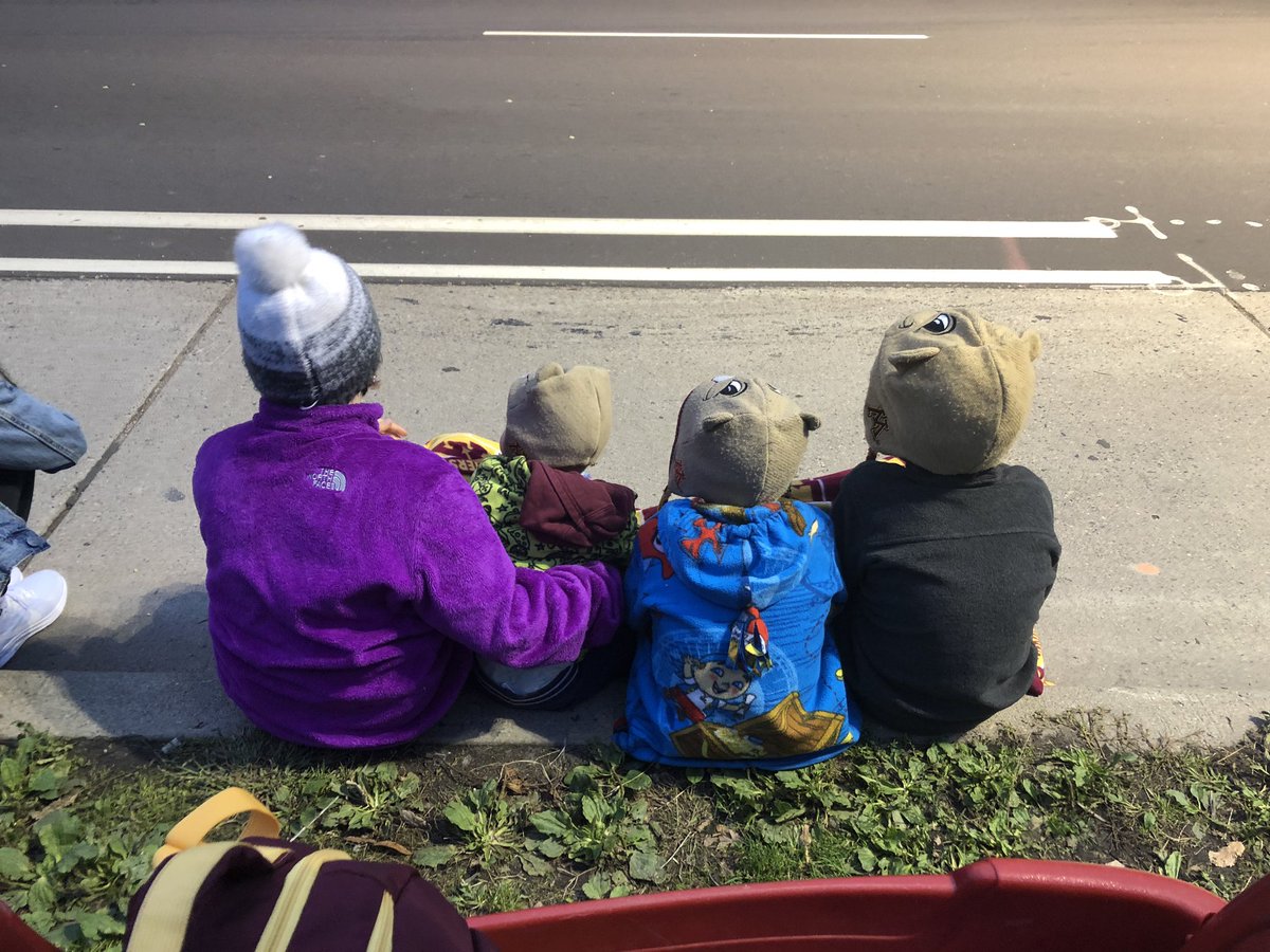afranklin_6's tweet photo. Campus campout for the Franklin crew. So fun! Kids delivered to grandparents and now we are ready for game day! Ski u Mah! #GopherGameDay #rowtheboat #club151 #hoco19 #rainygameday https://t.co/BCPlNYVu7k