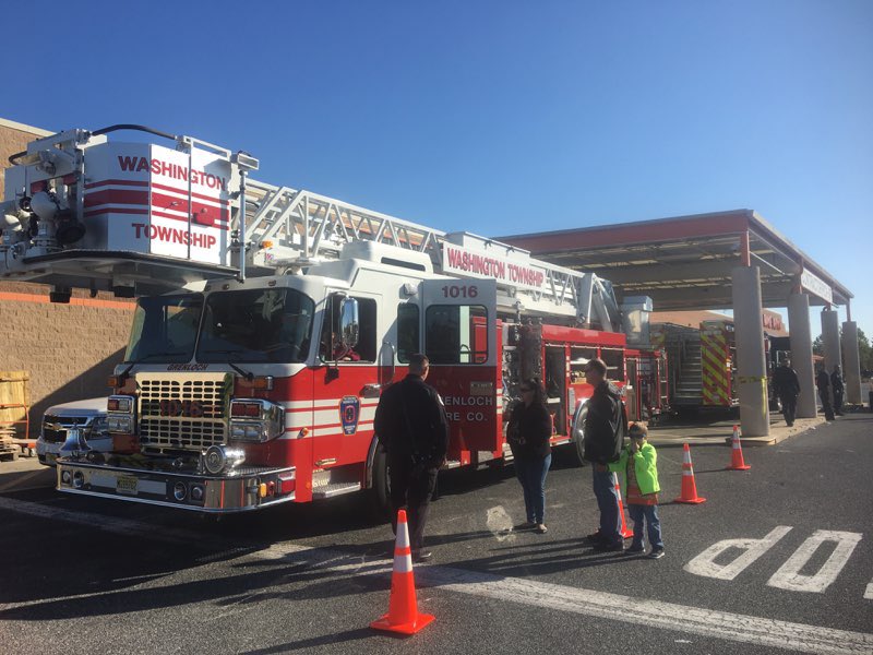 A great day for kids workshop and fire trucks!!! <a href="/0942/">tftfg7</a> <a href="/hollylizzie/">Holly Wentz Jones</a> <a href="/Lodge1mike/">Mike Lodge</a> <a href="/wilkie_cindy/">Cindy Wilkie</a>