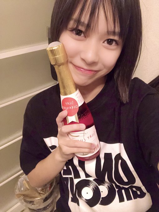 Twitterのコスプレ画像3