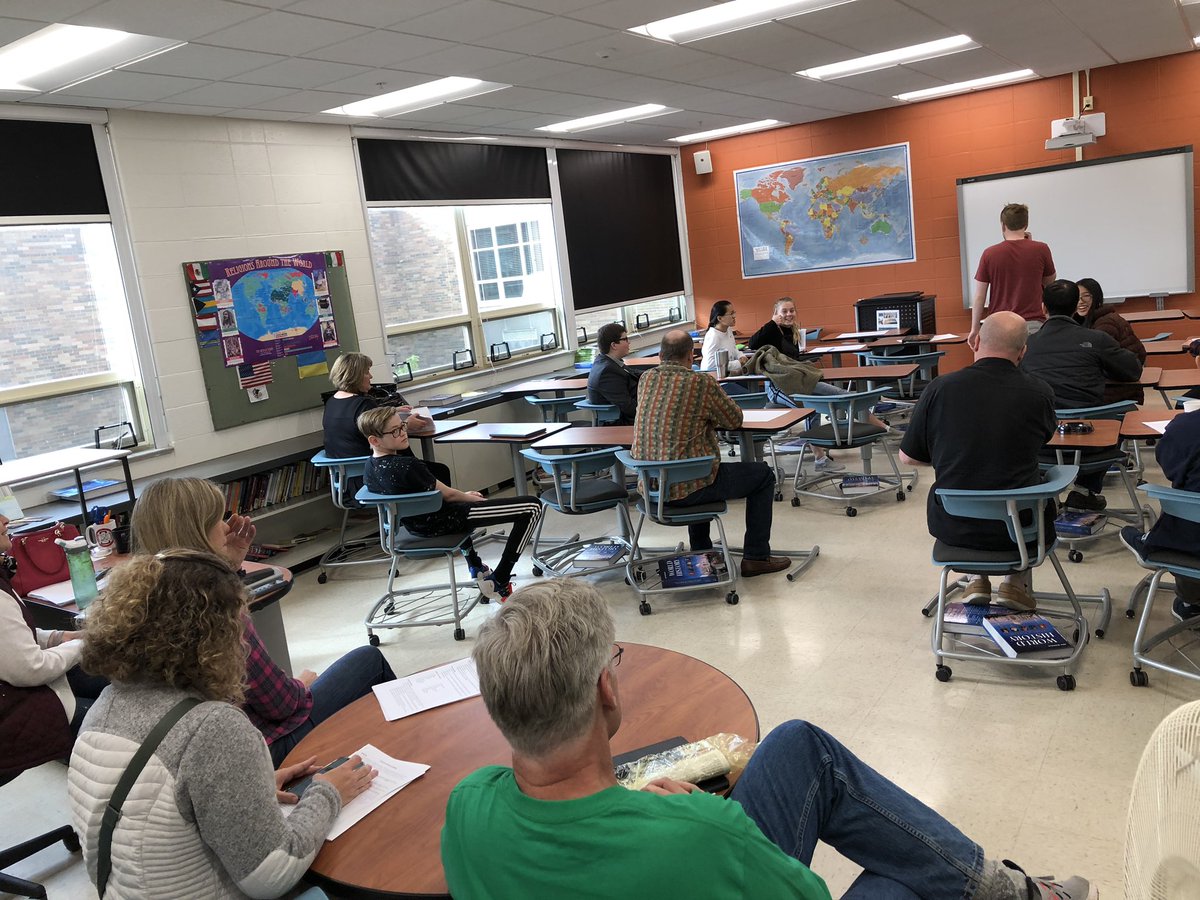 LHS Debate Team Parents are amazing! Showed up on a Saturday morning to be trained as judges and watch mock rounds! We are so grateful for the support!!