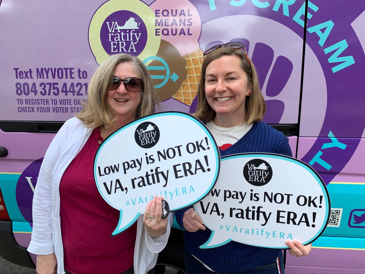 CABlueBlaze's tweet image. Low Pay is NOT OK‼️ ⁦@VAratifyERA⁩ ⁦@iScreamEquality⁩ Truck stopped in #DelRay #Alexandria for #ArtFest in #Virginia.  #WhyWeNeedTheERA
