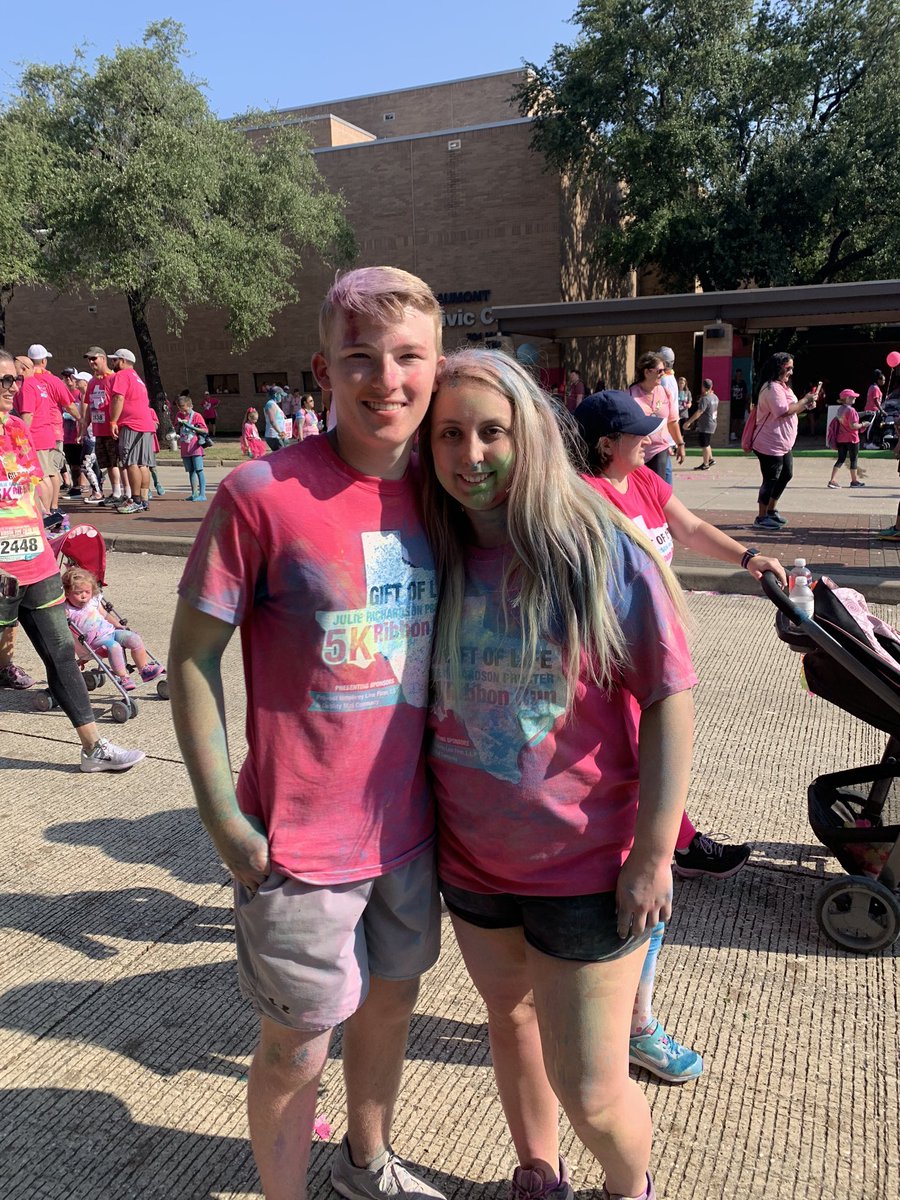 westbrookhsNHS's tweet photo. Several of our students participated in the annual Gift Of Life 5K Ribbon Run this year! Congrats to these students for taking part in this event, we are so proud of you!!! https://t.co/pZJES79t2f