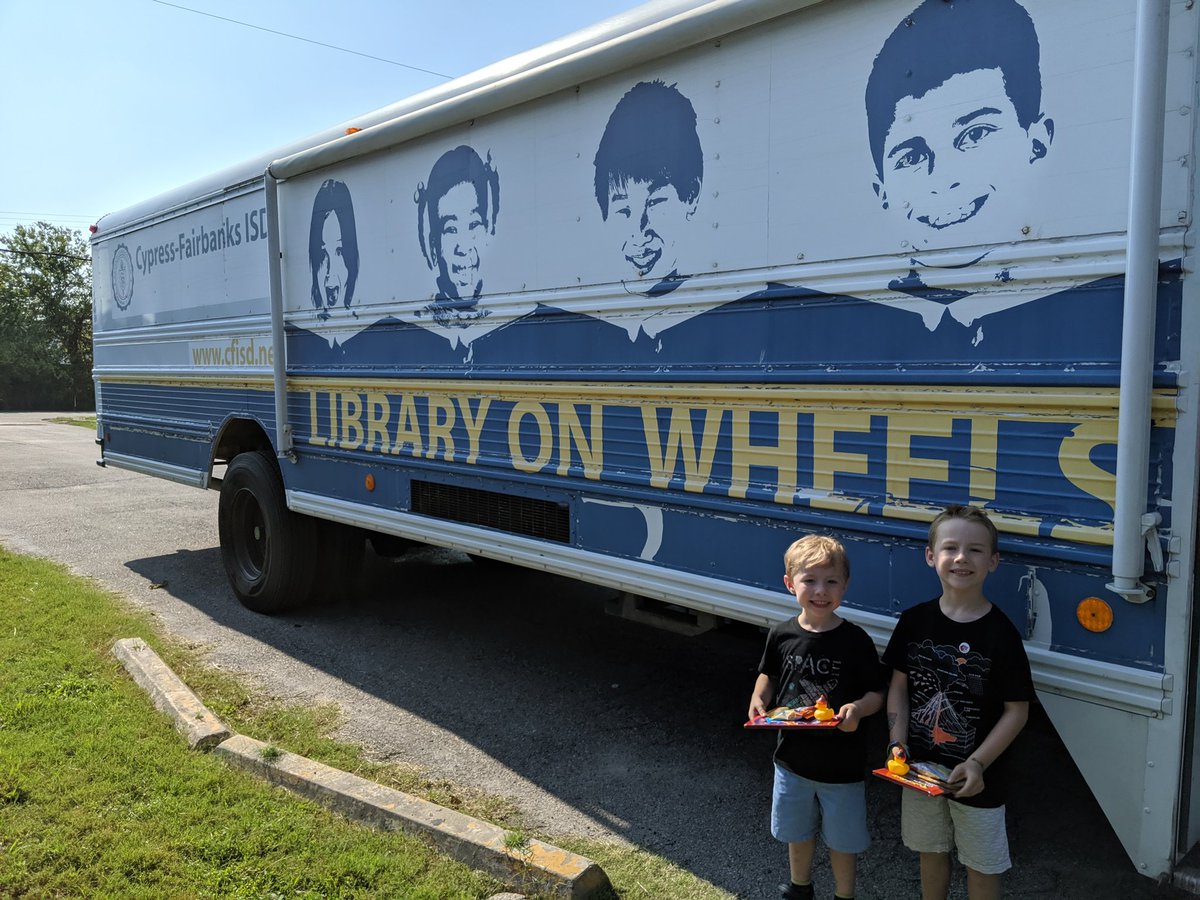 BaneLibrary's tweet image. Hey Mustangs!! The CFISD Mobile Library will be at 12640 Hempstead Hwy until 11:30. Come on over and borrow some books!

@BaneElementary #CFISDmobilelibrary
