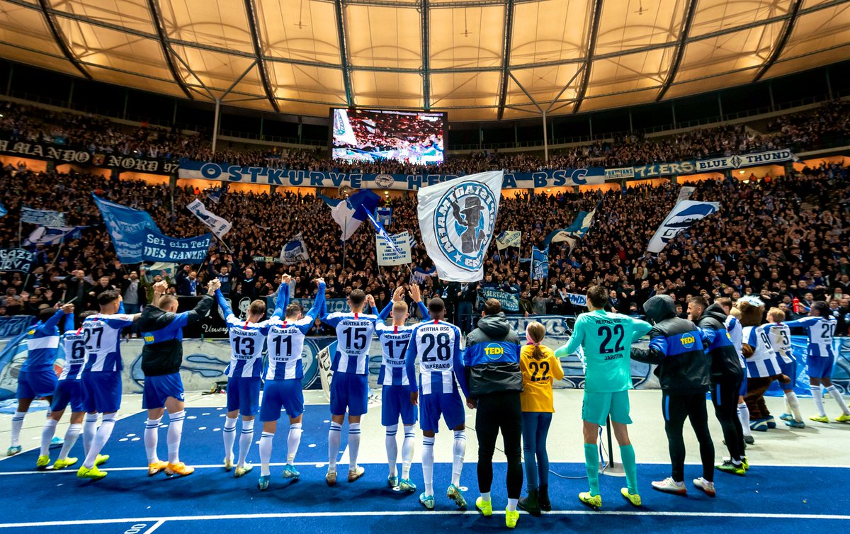 antecovic14's tweet photo. Vielen Dank für eure Unterstützung! Wir freuen uns, dass wir euch ein Lächeln ins Gesicht zaubern konnten😊 Allen Herthanern ein schönes Wochenende! #hahohe https://t.co/JCmiojFFAZ