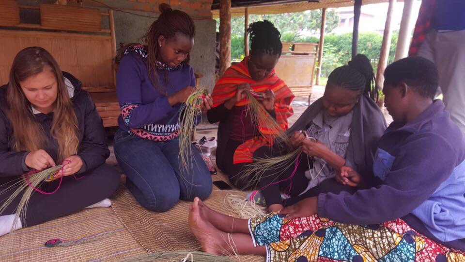 🇷🇼 Join us for our 🍌banana 🍻beer festival October 18th and 19th and also participate in workshops going on at our community center. You are welcome to Muzanze, Rwanda!

 <a href="/UNWTO/">UN Tourism</a> @africantourismboard <a href="/aluconservation/">ALU School Of Wildlife Conservation</a>