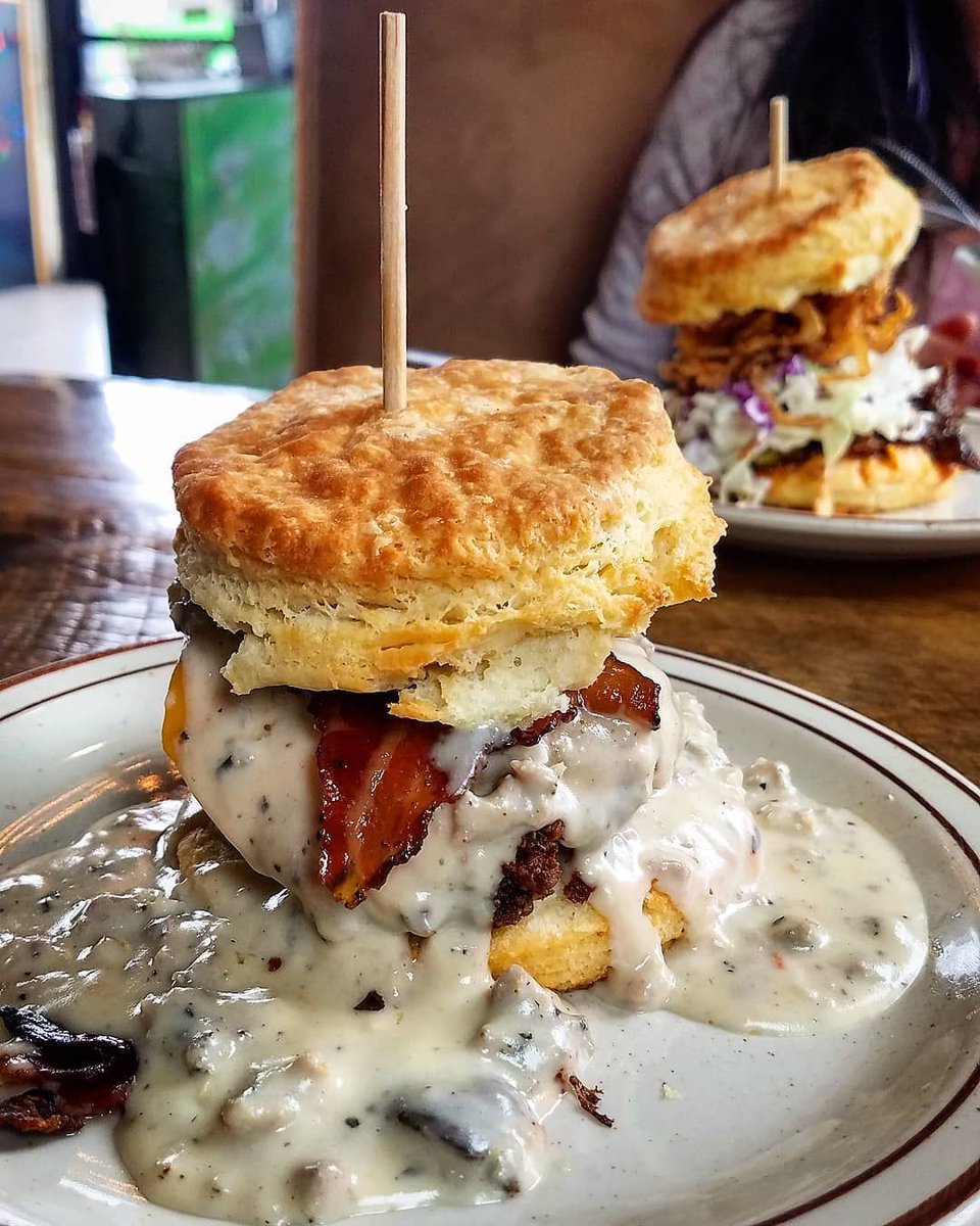 It's cold. We're hungry. Time for some biscuits!

Join us at @denverbiscuitco between 8-3PM for a big breakfast and a side of a BIGGER cinnamon roll! 

Happy Saturday!
Photo via @featherstone_chronicles / @denverbiscuitco