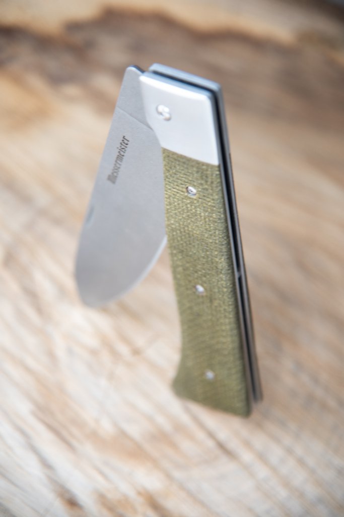 Messermeister's tweet image. Reinvent campsite cooking with the #AdventureChefCollection. Easily prepare fresh food with the tools you carry with you wherever you go. Outfit yourself with full-size kitchen knives that are compact, portable. 

➡️bit.ly/2ktJqwH
