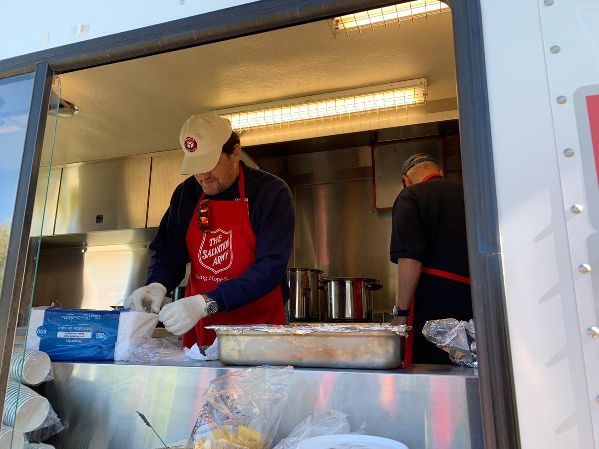 salvationarmy's tweet photo. Salvation Army emergency disaster teams are serving at the #TwoShores Emergency Exercise in Ottawa and Gatineau today—practicing skills with our partners. https://t.co/P85rZ1S0Fj