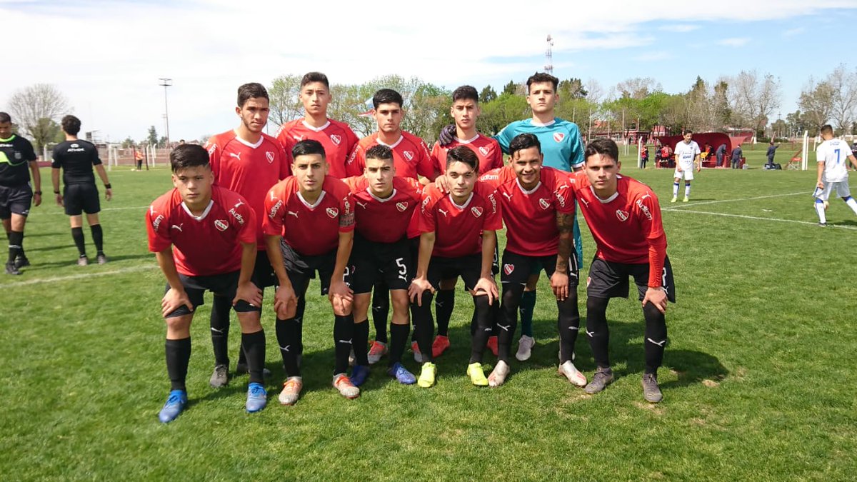 DeLaCunaAlInf's tweet photo. #Inferiores - #Quinta - Final. Ganó #Ibdependiente 2 - Godoy Cruz 0
Goles: Santiago Velásquez y Lautaro Jhonson https://t.co/OfCaTVdC6O