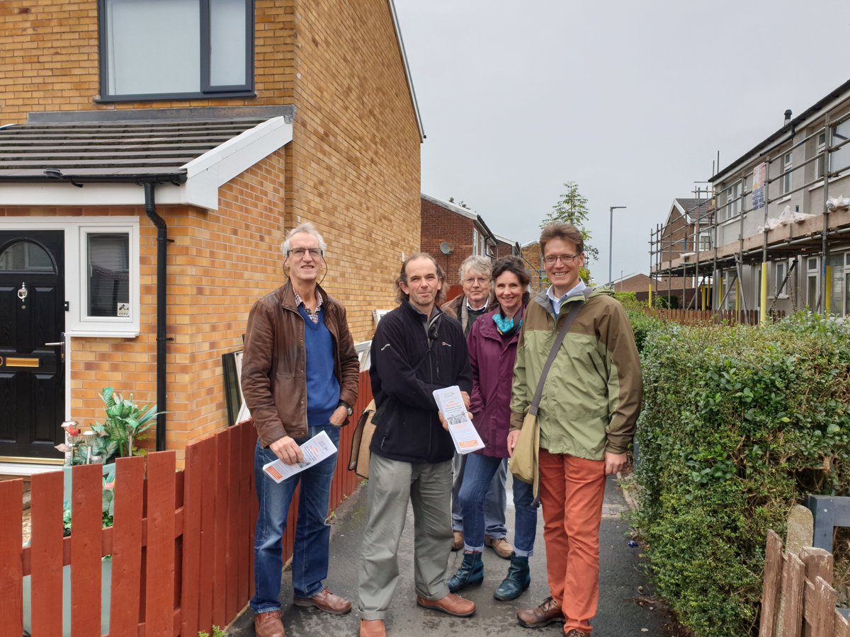 BandRLibDems's tweet photo. #TeamBerriman out and about speaking to residents in Llandrindod North. Remember to #JoinJake and vote to #demandbetter for Llandrindod on 24th October. https://t.co/9YBuSidliO