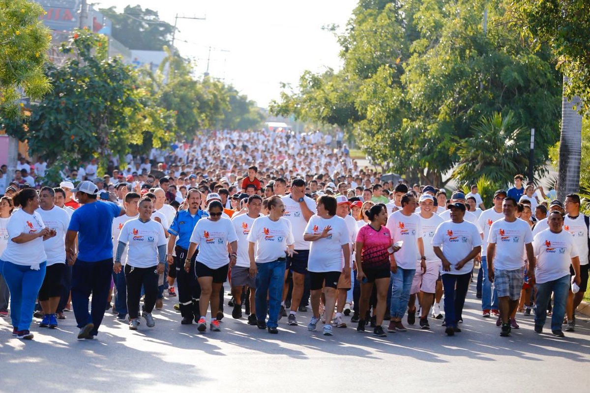 CROC_Nacional's tweet photo. 🏃🏻‍♀️🏃🏻‍♂️ #PlayaDelCarmen | Gracias a las y los cientos de playenses que participaron esta mañana en la Carrera-Caminata “Corriendo por tu Salud” CROC-@Tu_IMSS https://t.co/TvUyKAIjfs