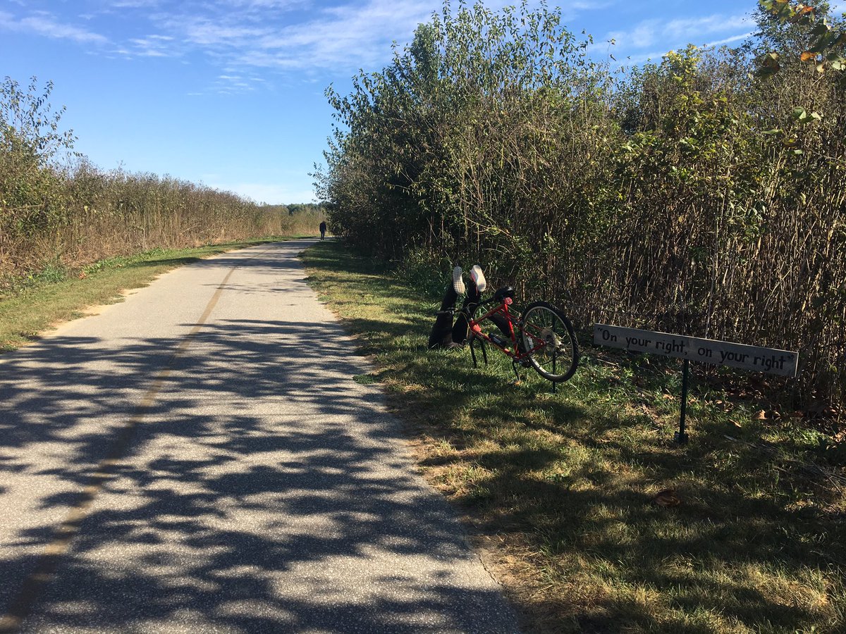 TriStateTrails's tweet photo. Looking for some free fall family fun? Head on down to @greatparks Armleder Park Trail to check out Scarecrow Row, now through October 27! #seeyouonthetrail #CROWNcincinnati #tristatetrails https://t.co/UrJEwtlGWJ