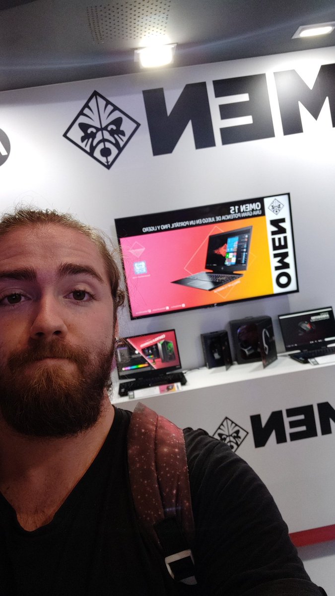 JuankiGn's tweet photo. #omenenmgw @OMENbyHP @MadGamesWeek @Movistar_Riders https://t.co/fpKeHZD6Ta