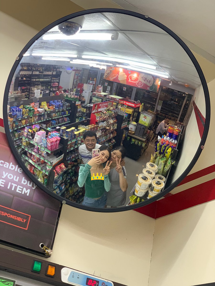 Omg. First convenience store mirror selfie! 🤪❤️❤️❤️