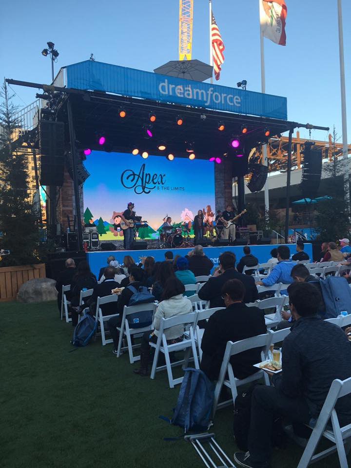3 years ago today. <a href="/Dreamforce/">Dreamforce</a> #bestCustomerBand