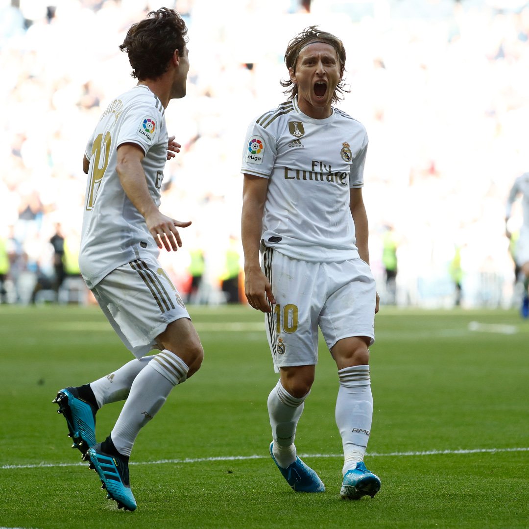 realmadrid's tweet photo. 🔝 ¡Nuestros GOLEADORES!  
⚽ @Benzema
⚽ @hazardeden10
⚽ @lukamodric10
⚽ @jamesdrodriguez
#RMLiga | #HalaMadrid https://t.co/cLIUTkpBNN